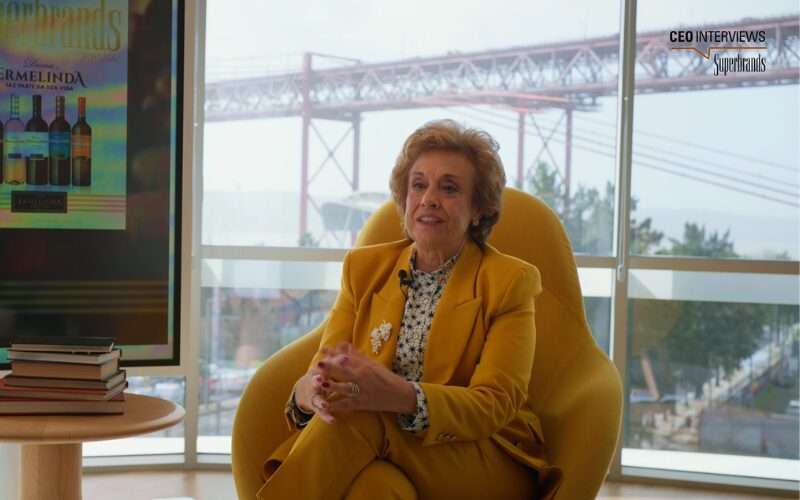 Vídeo com Entrevista