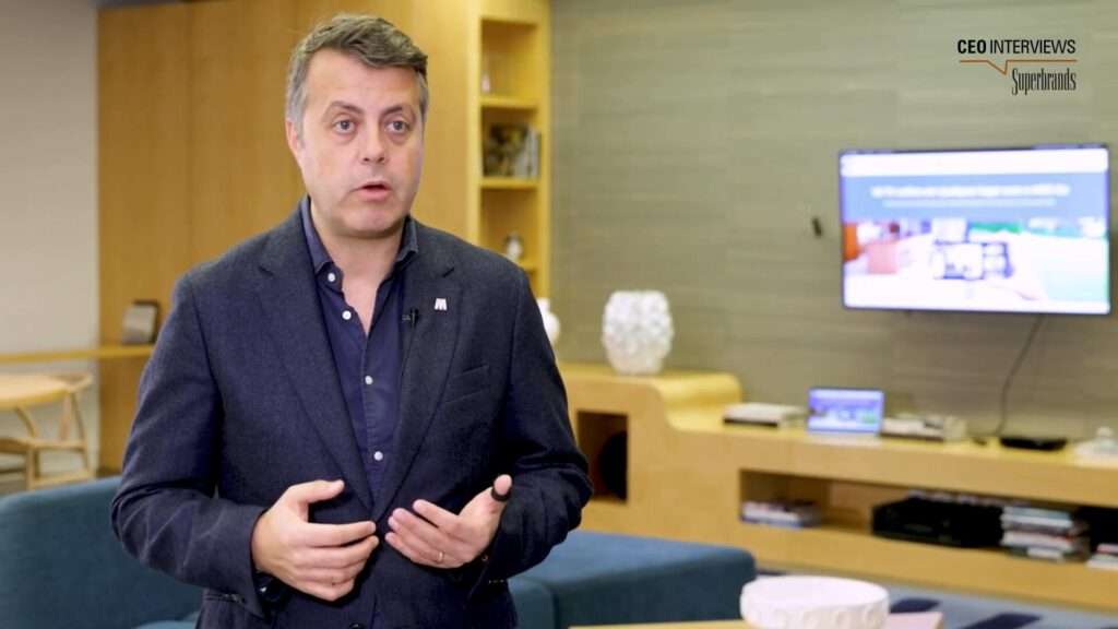 Vídeo com Entrevista